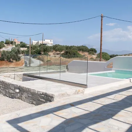 Aeonios Luxury Villa