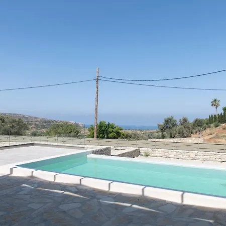 Aeonios Luxury Villa *