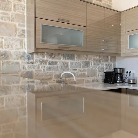Aeonios Luxury Pitsidia